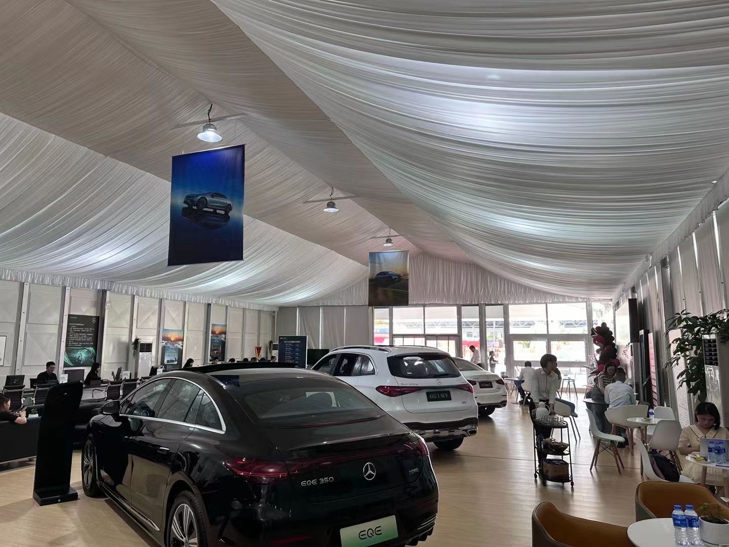 2024年汽车4S店临时展厅 (8).jpg